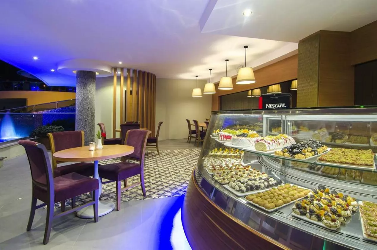 BLUESKY_SHABAVIZ (2).jpg